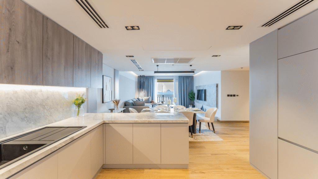 Palm Jumeirah, Dubai Penthouse Kitchen