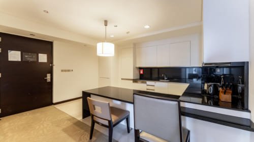 Dubai Marina Apartment kitchen renovation