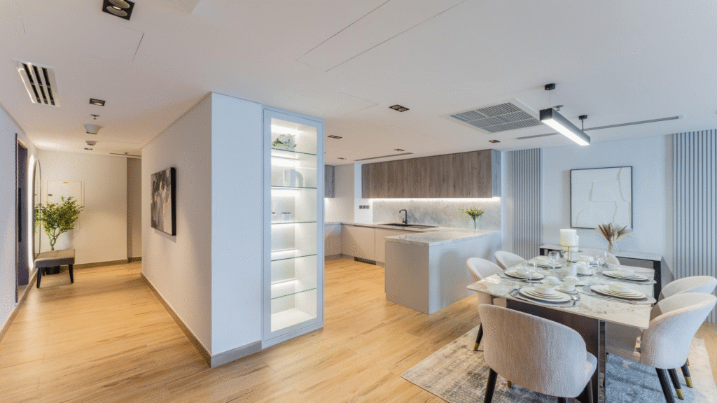 Palm Jumeirah, Dubai Penthouse Kitchen